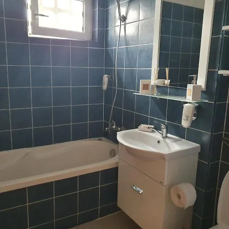Lägenhet Mi Casa Su Casa Bukarest